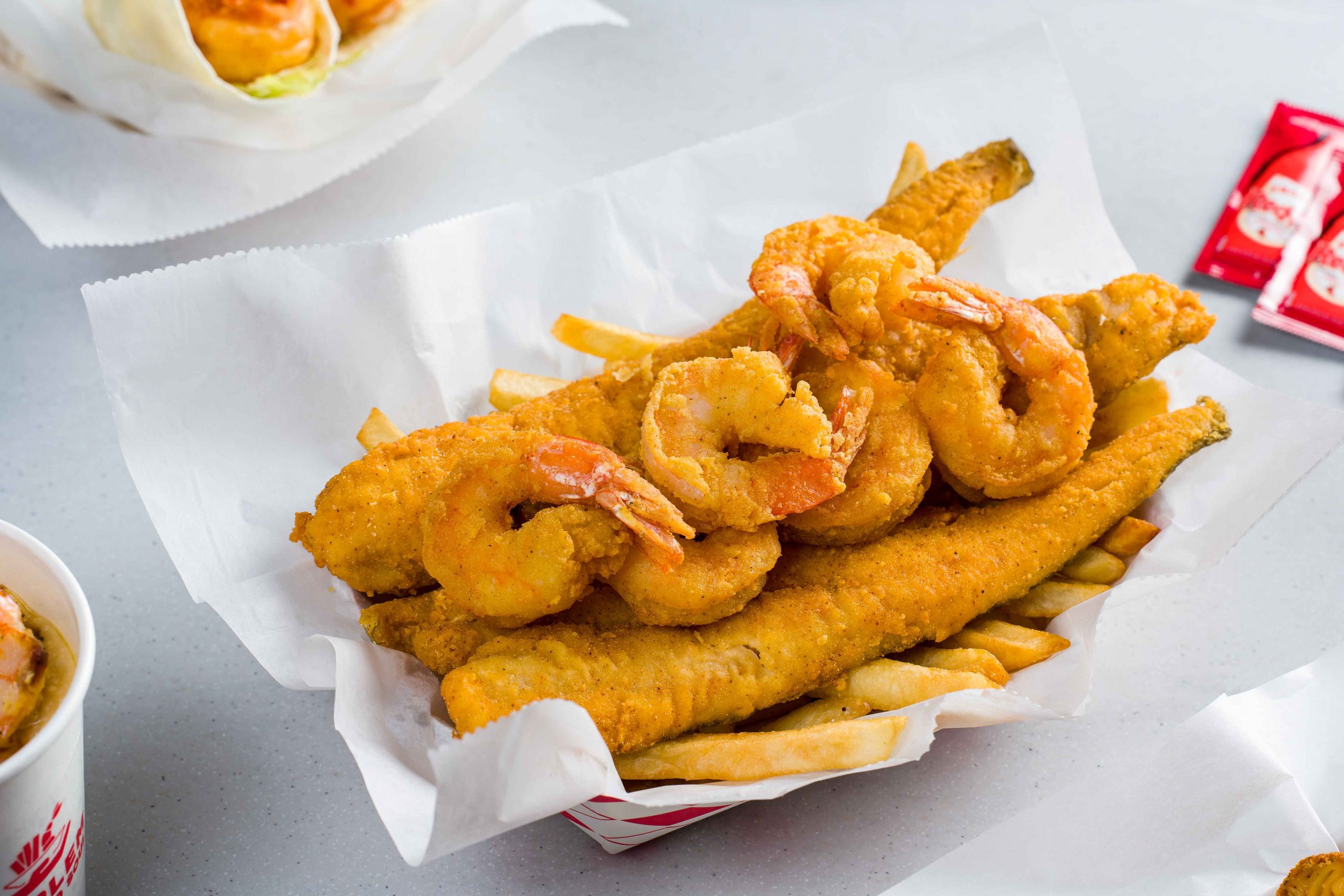 harlem seafood soul's shrimp and fish and fries